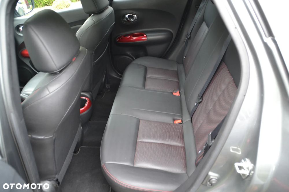 Nissan Juke 1.6 DIG-T N-Connecta - 23