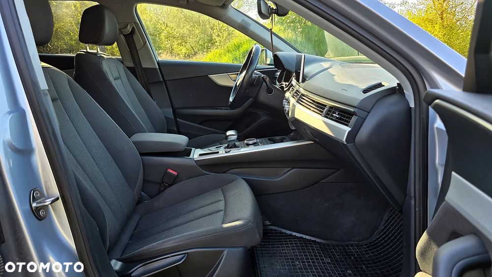 Audi A4 Avant 2.0 TDI S tronic - 11