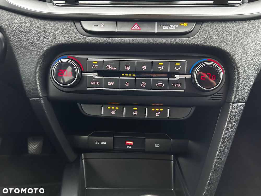 Kia Ceed 1.5 T-GDI OPF Vision - 29