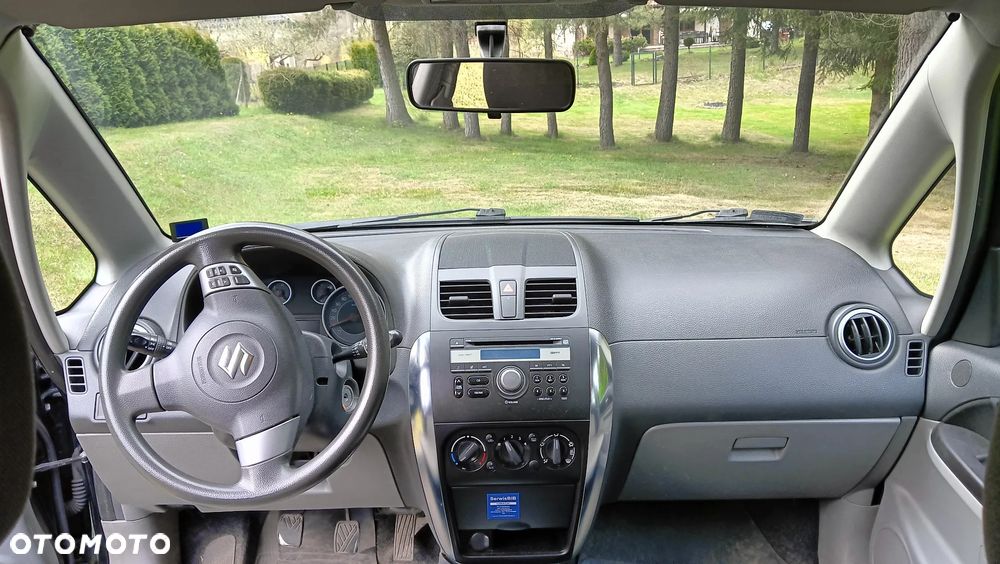 Suzuki SX4 1.6 Comfort - 4
