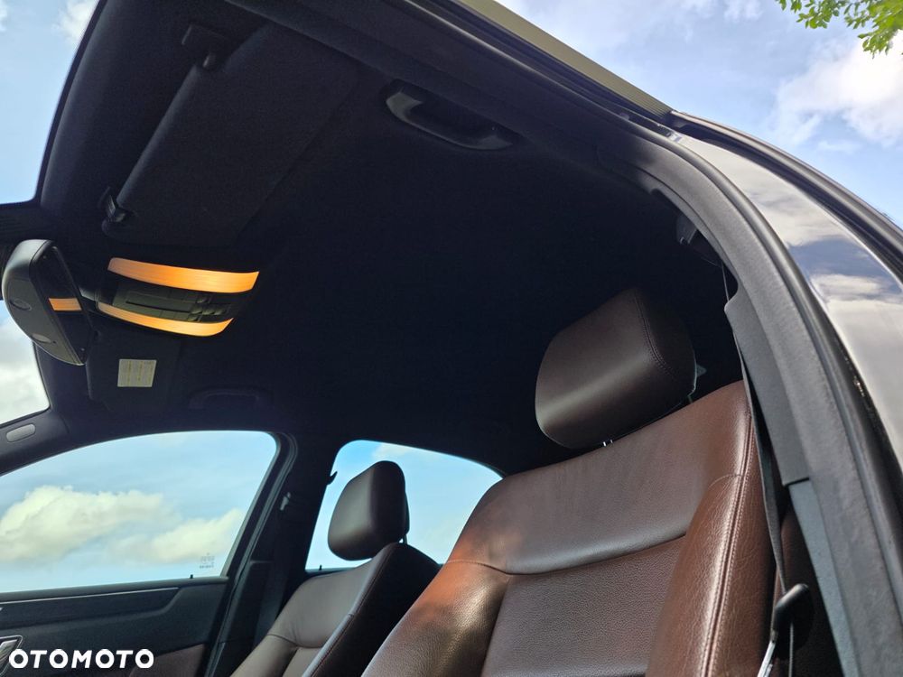 Mercedes-Benz Klasa E 300 CDI BlueEff Avantgarde - 14