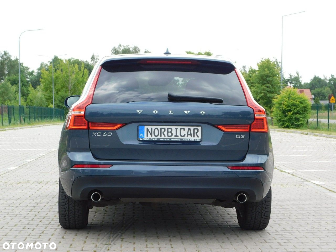 Volvo XC 60 D3 Momentum Pro - 36