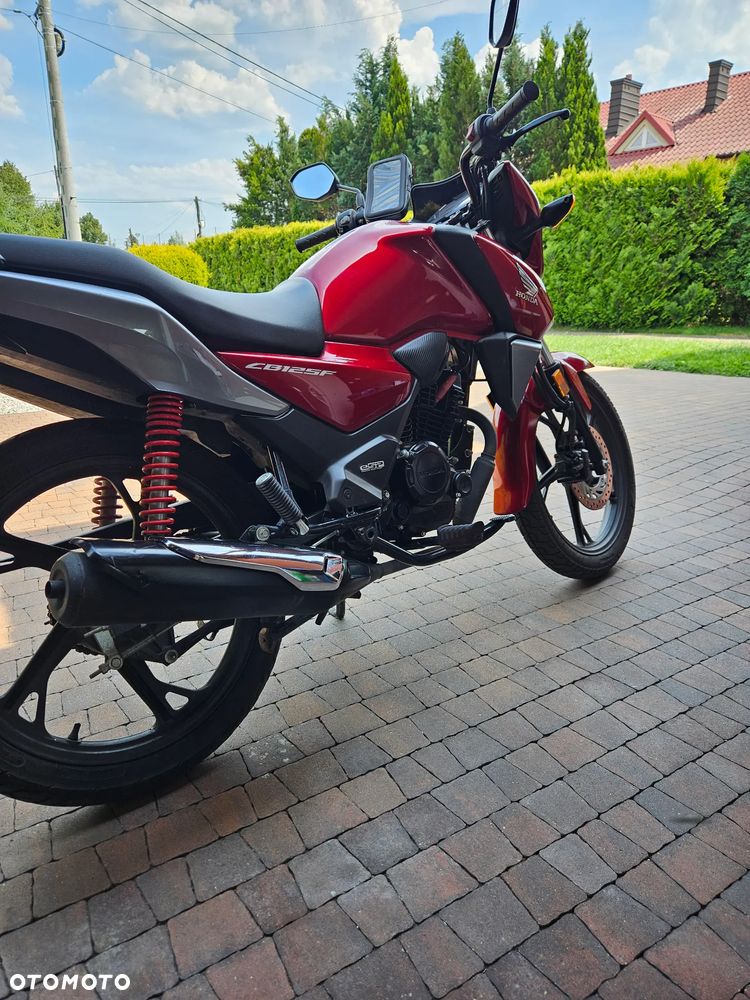 Honda CBF - 4