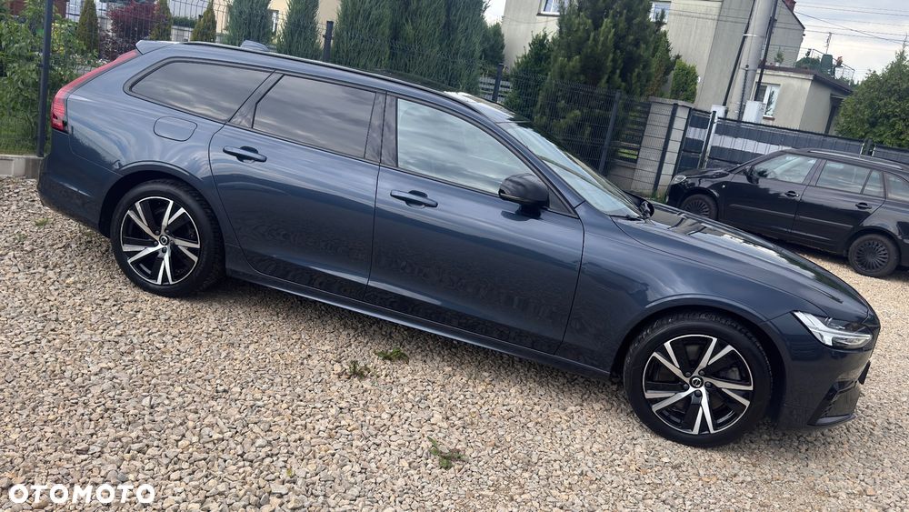Volvo V90 - 33