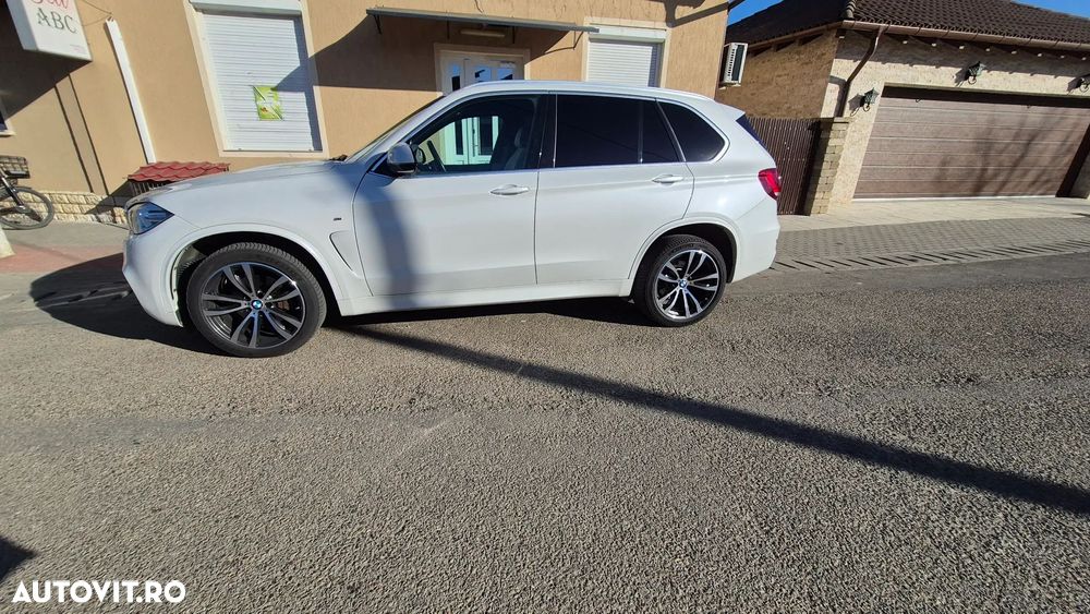 BMW X5 xDrive30d Sport-Aut. - 3
