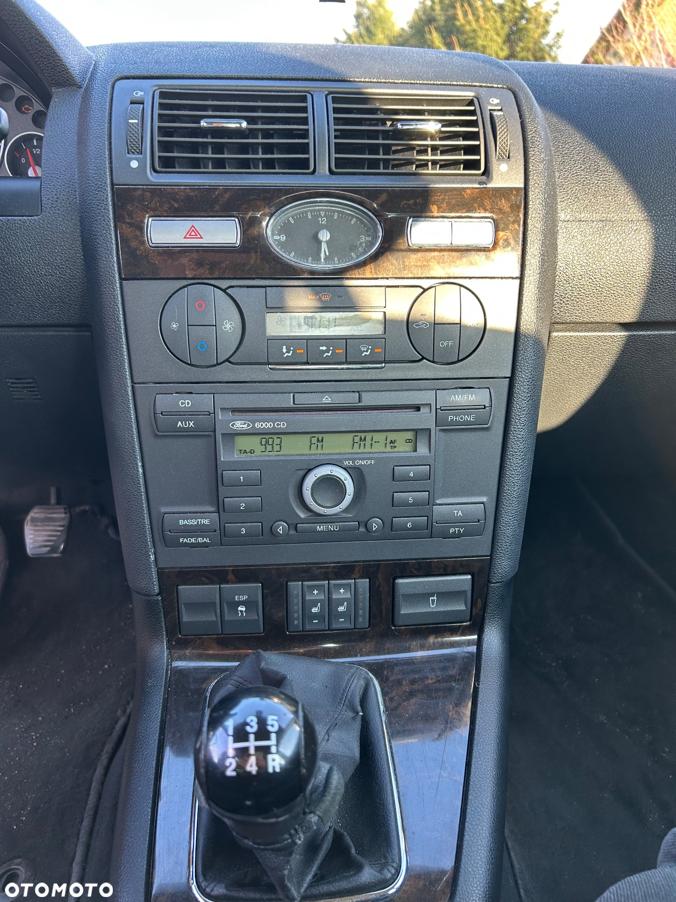 Ford Mondeo - 4