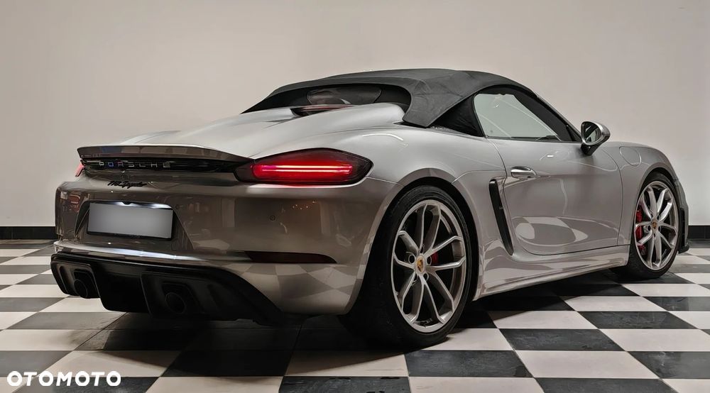 Porsche 718 Spyder Spyder - 4