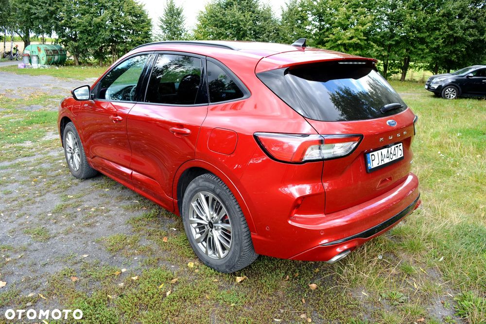 Ford Kuga 2.5 Duratec PHEV ST-LINE - 9