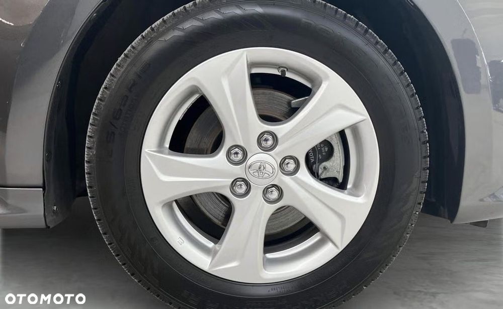 Toyota Yaris - 9