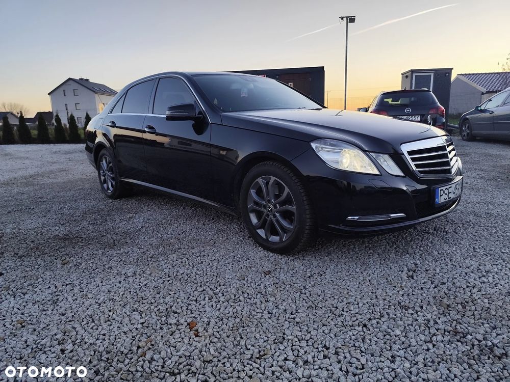 Mercedes-Benz Klasa E - 37