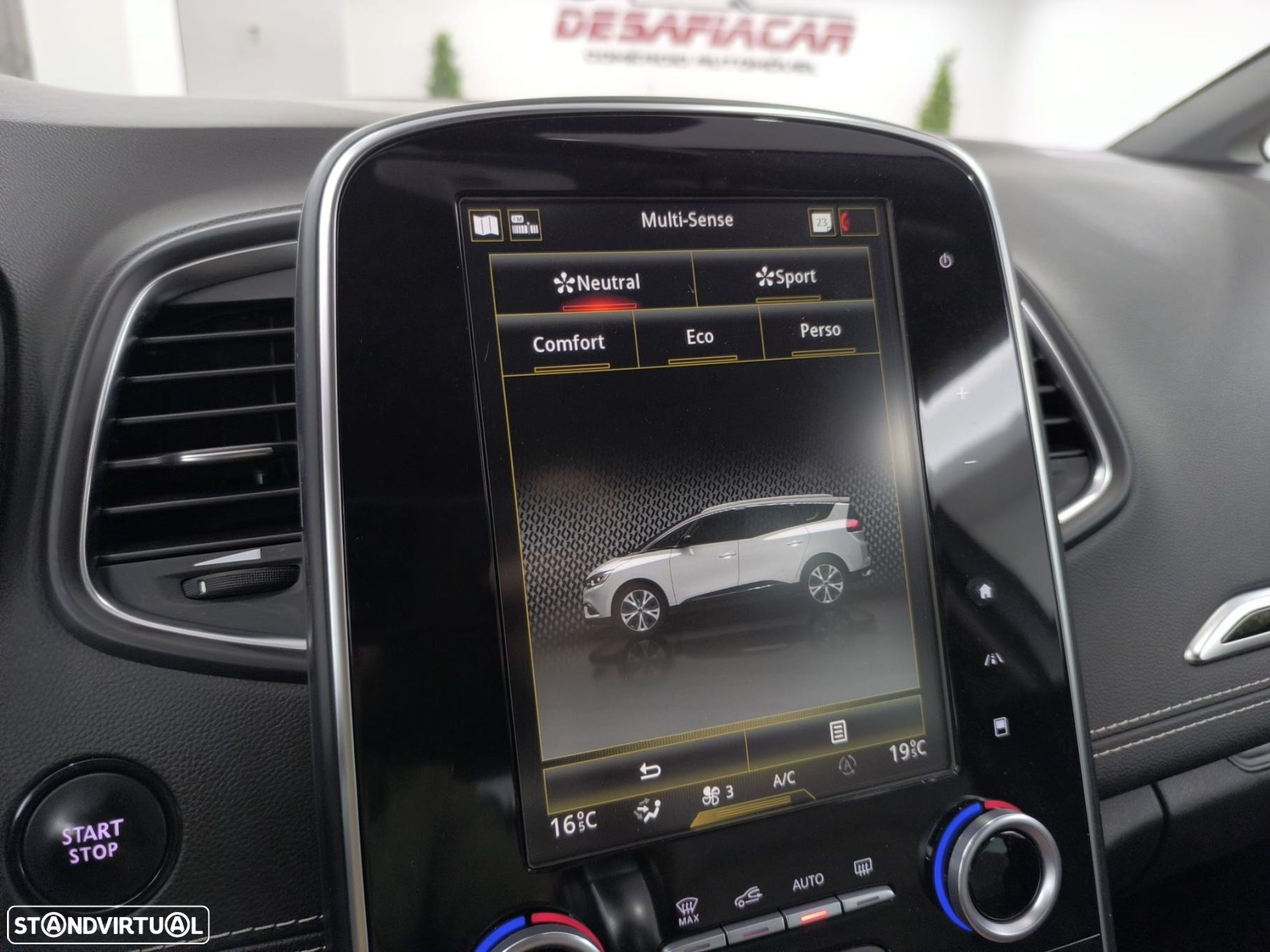 Renault Grand Scénic ENERGY dCi 160 EDC INITIALE PARIS - 61