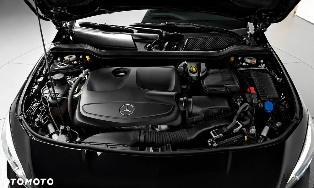Mercedes-Benz CLA 250 AMG Line 7G-DCT - 31