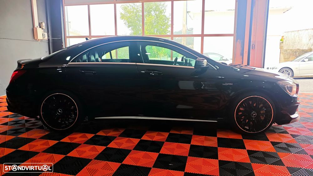 Mercedes-Benz CLA 45 AMG 4Matic Speedshift DCT 7G - 4