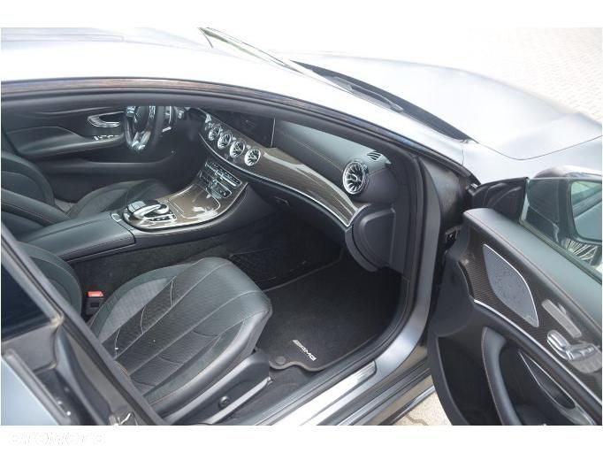 Mercedes-Benz CLS AMG 53 4-Matic+ - 24
