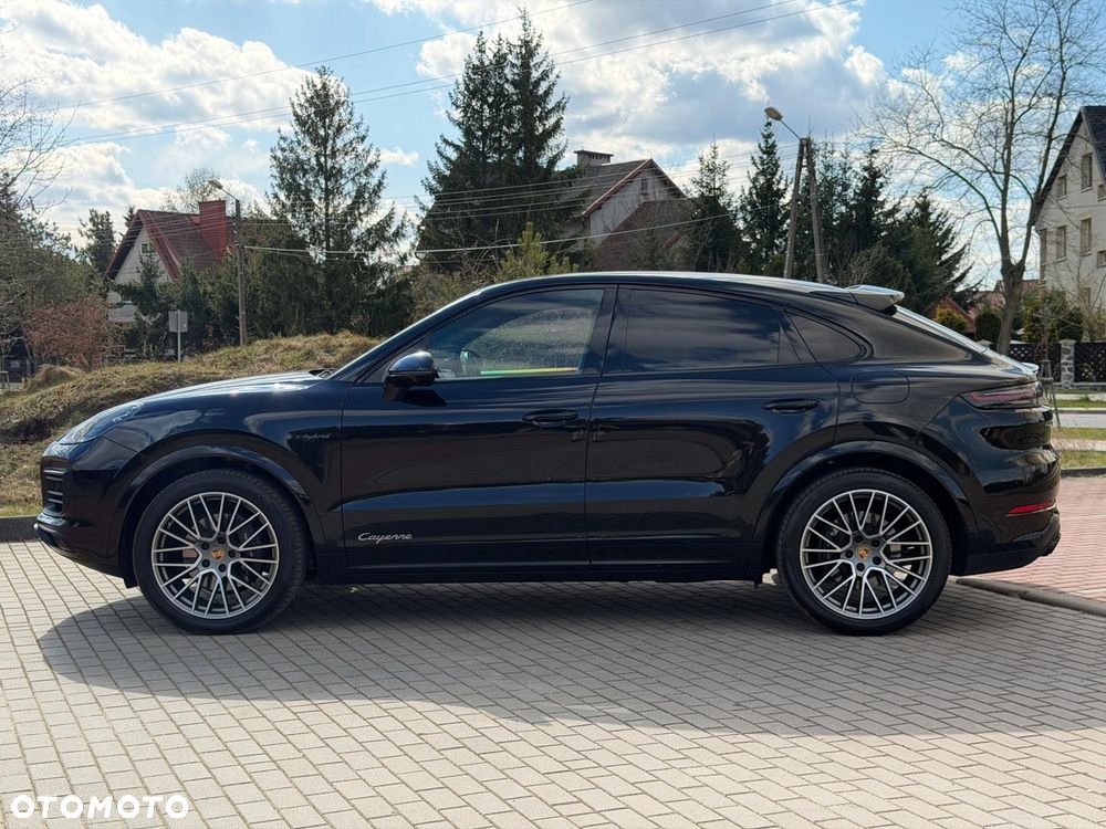 Porsche Cayenne - 4