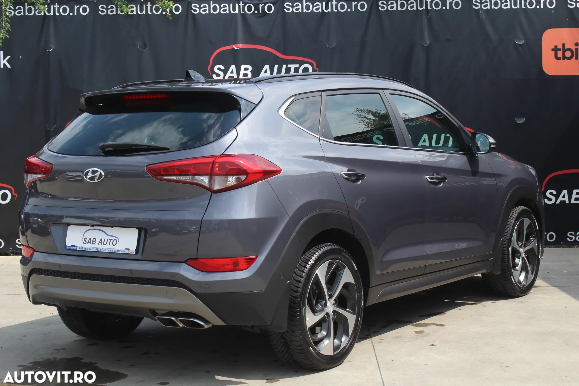 Hyundai Tucson 2.0 CRDI 4WD 8AT Luxury - 19