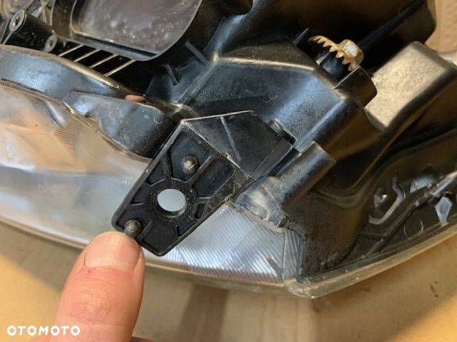 HONDA CR-V III LAMPA PRAWA ZWYKŁA 06r-11r EUROPA SOCZEWKA PRZÓD 3 - 5