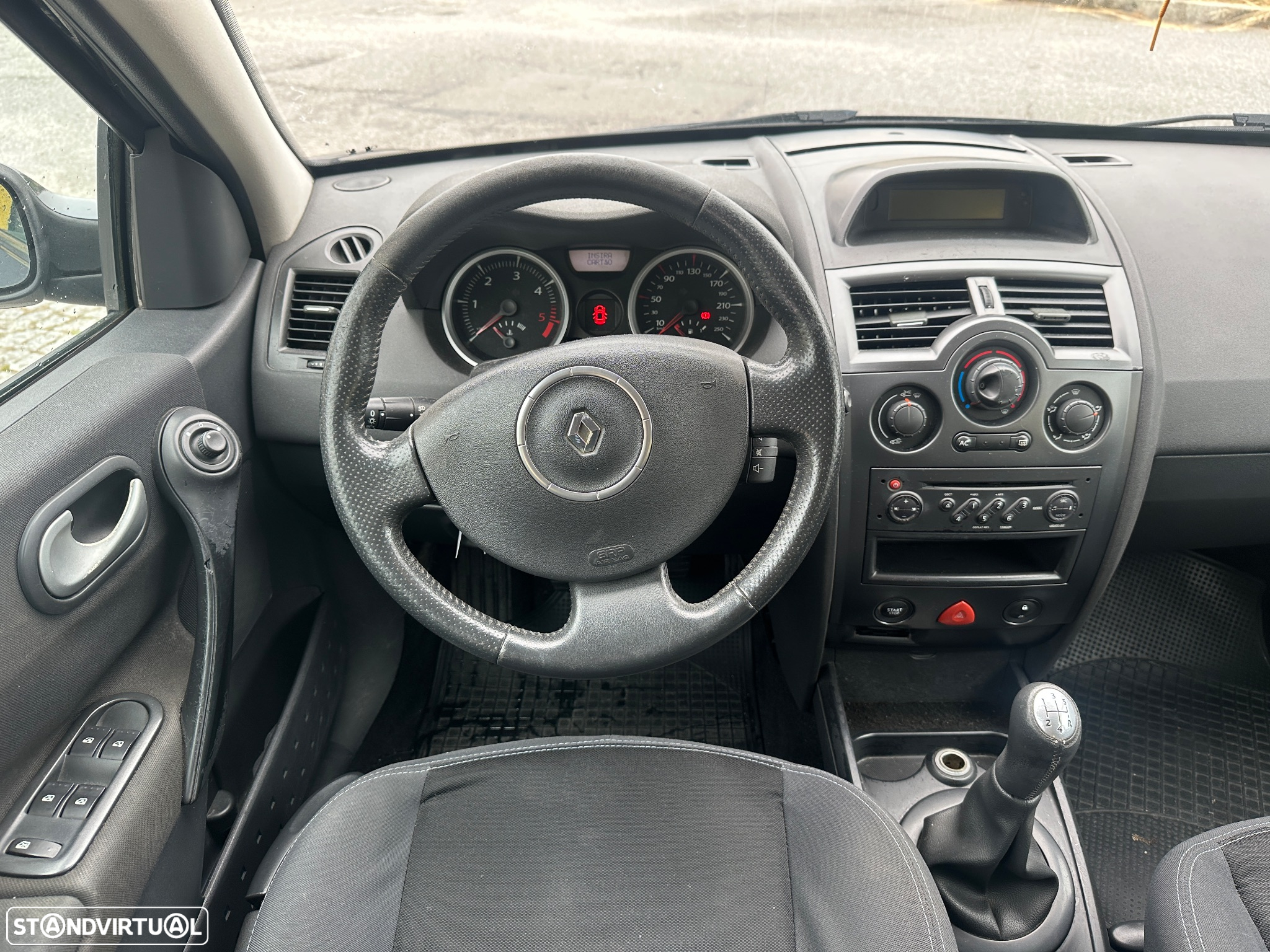 Renault Mégane Break 1.5 dCi Dynamique - 9
