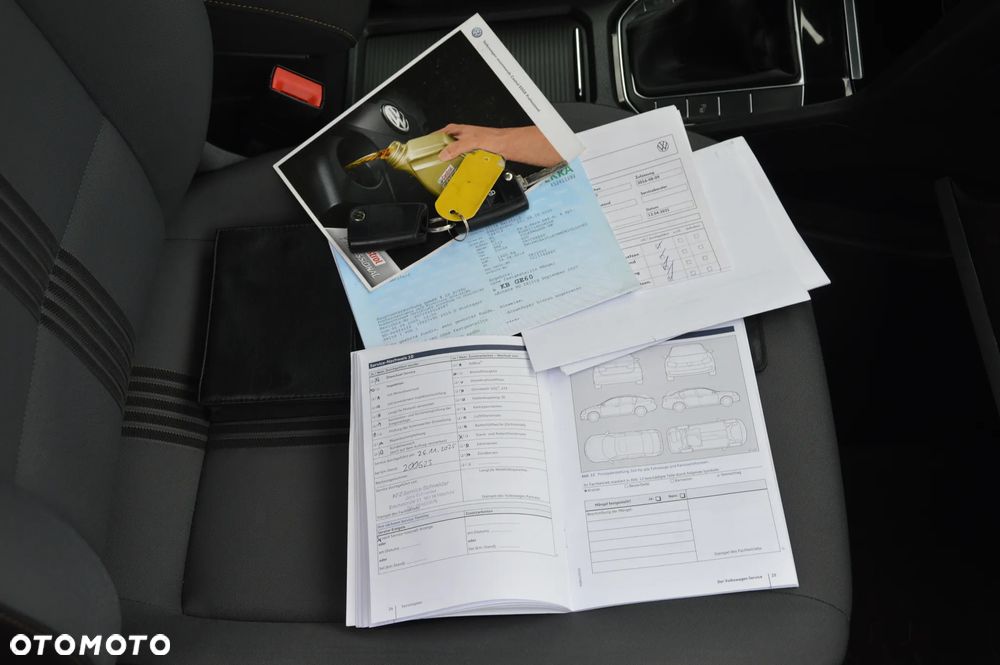 Volkswagen Golf Sportsvan - 8