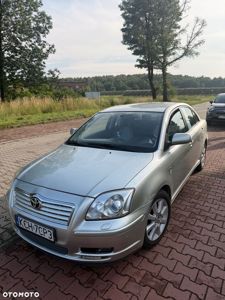 Toyota Avensis 2.0 D-4D Sol - 1