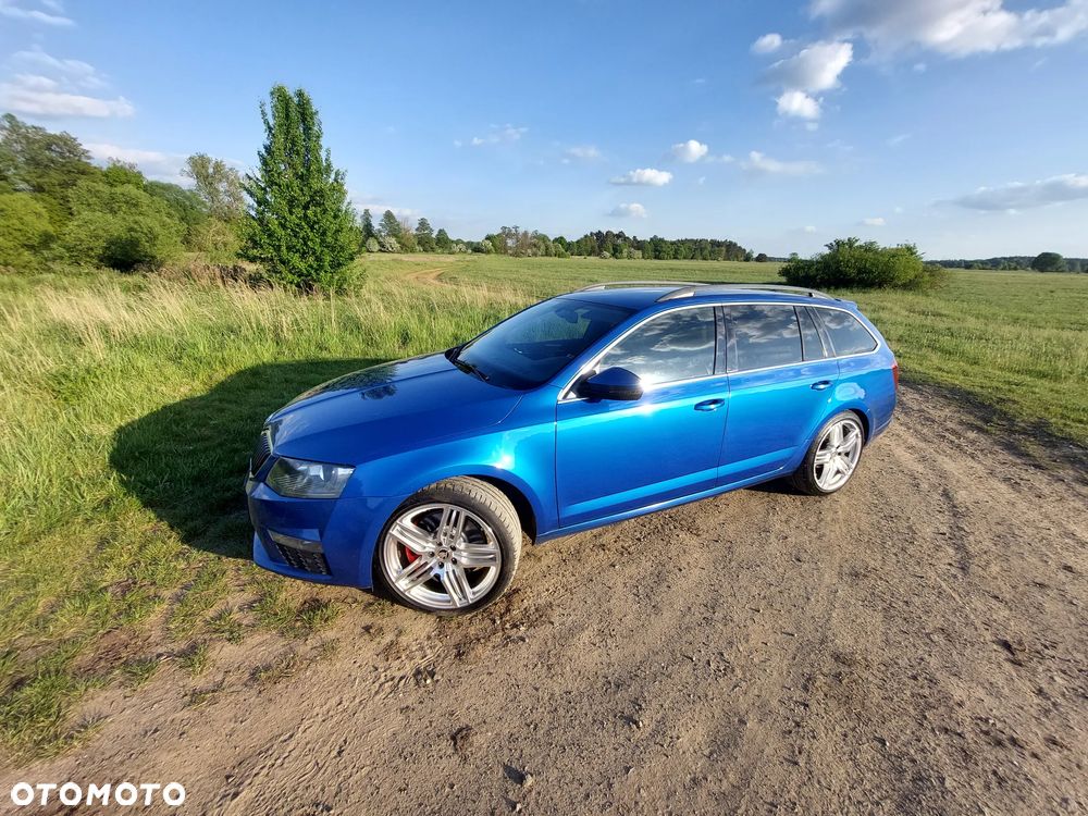 Skoda Octavia 2.0 TDI RS DSG - 24