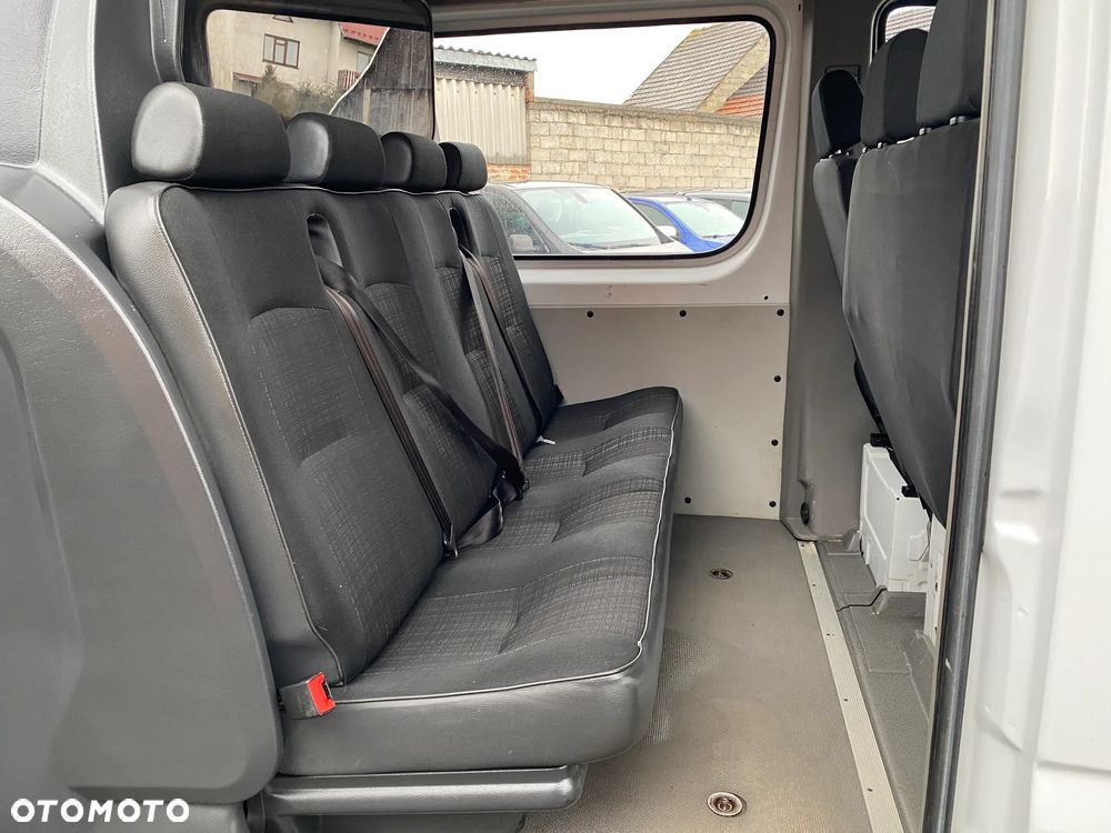 Mercedes-Benz SPRINTER - 12