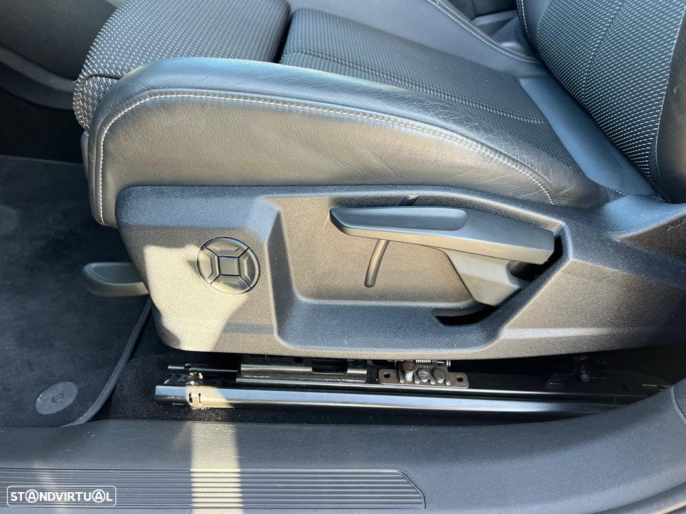 Audi Q4 Sportback e-tron 45 82 kWh SE Business - 16