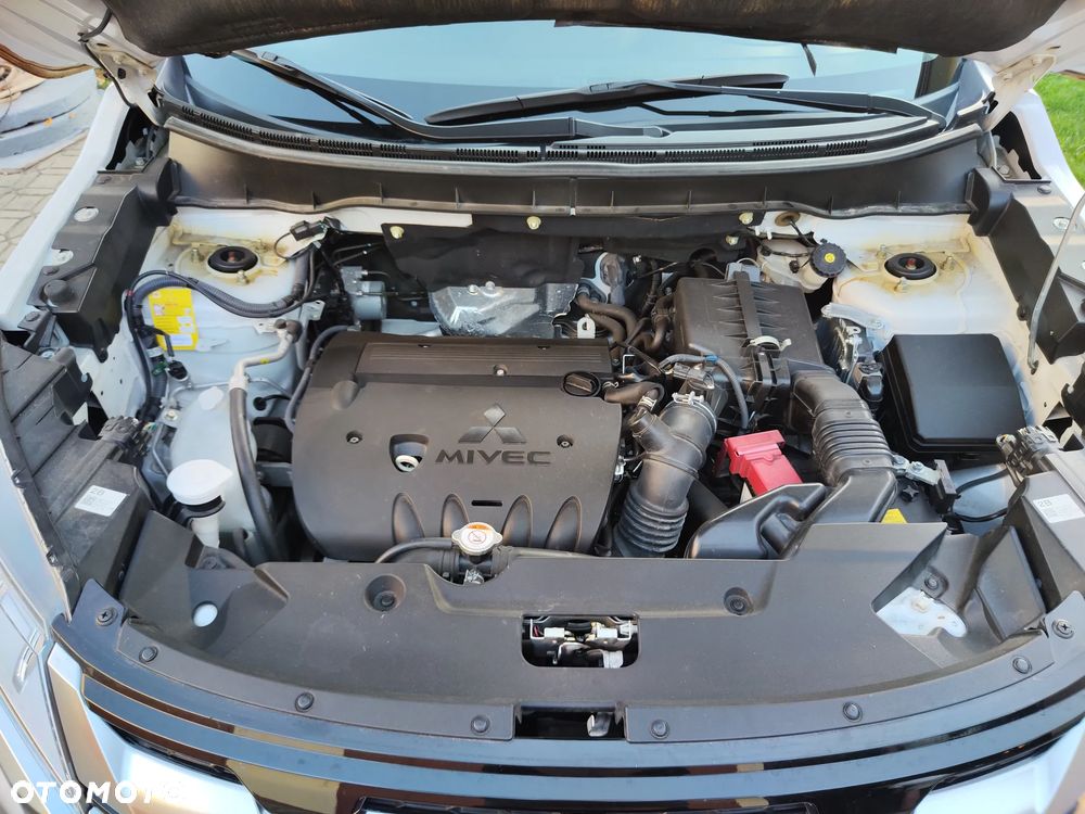 Mitsubishi ASX 2.0 Instyle 4WD CVT - 21