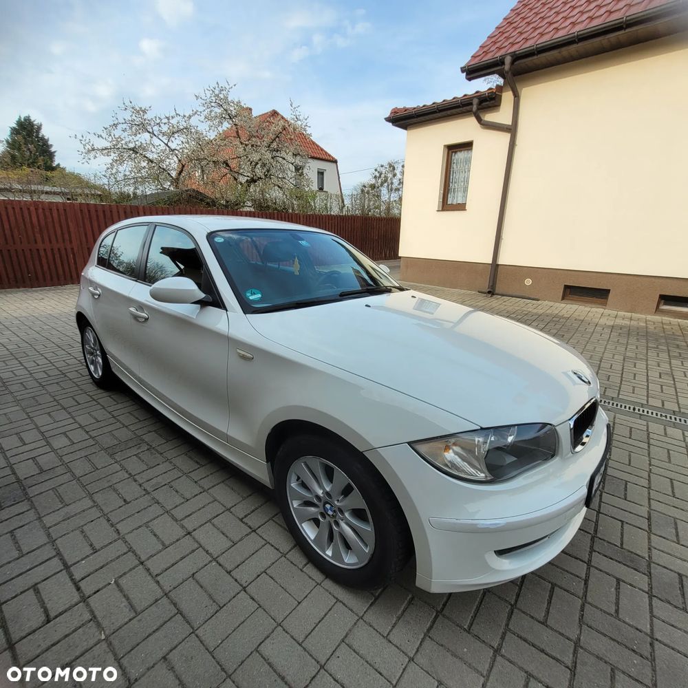 BMW Seria 1 - 1