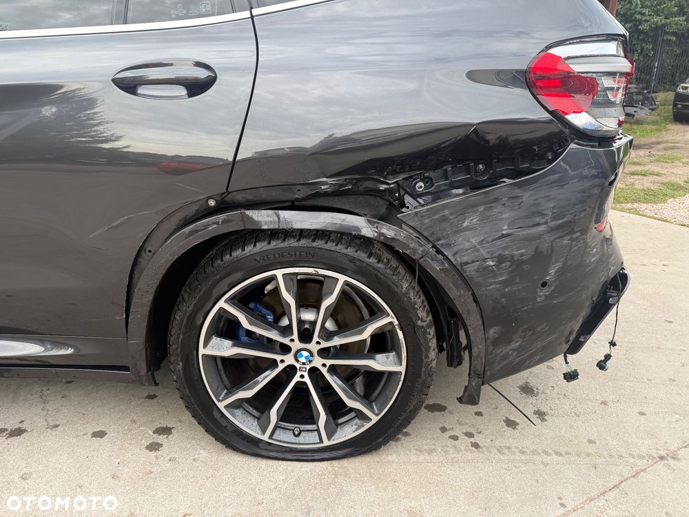 BMW X3 xDrive30e M Sport Edition - 17