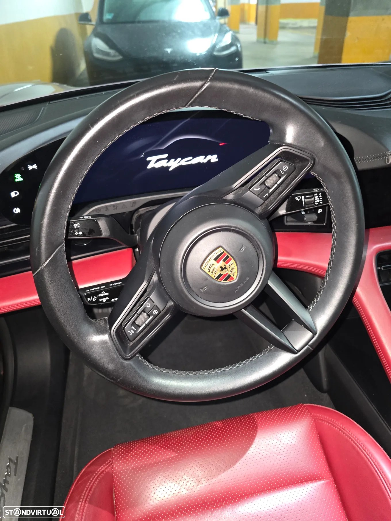Porsche Taycan 4S - 11