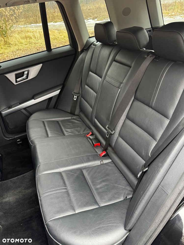 Mercedes-Benz GLK 320 CDI DPF 4Matic 7G-TRONIC - 17