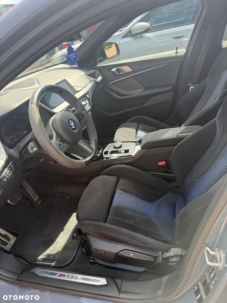 BMW Seria 1 M135i xDrive - 16