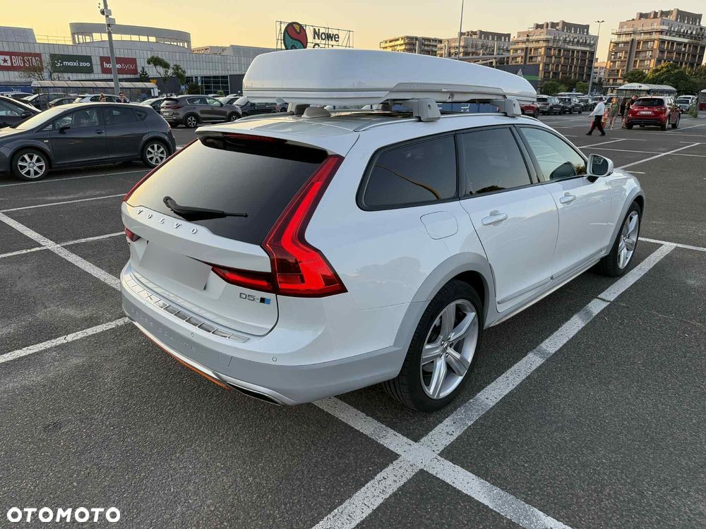 Volvo V90 Cross Country - 2