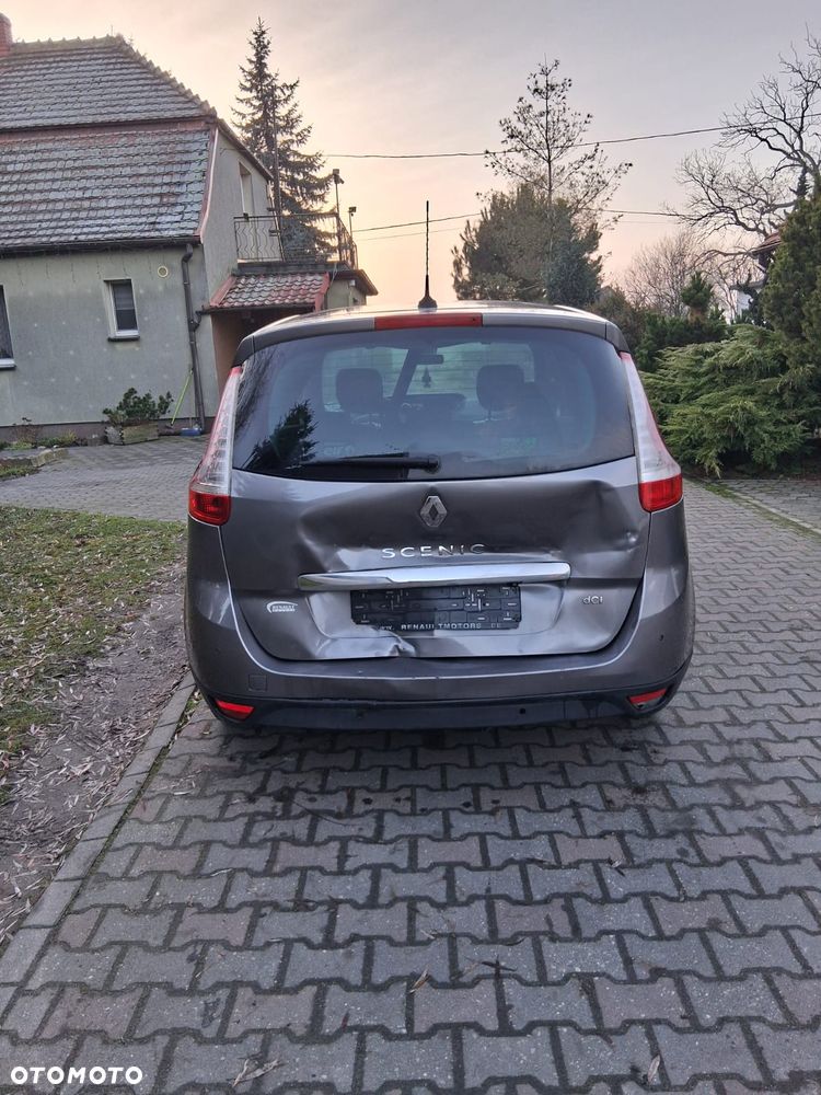 Renault Grand Scenic Energy dCi 110 S&S Dynamique - 12