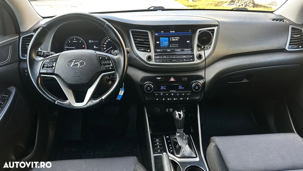 Hyundai Tucson 2.0 CRDI 4WD Automatik Advantage - 7