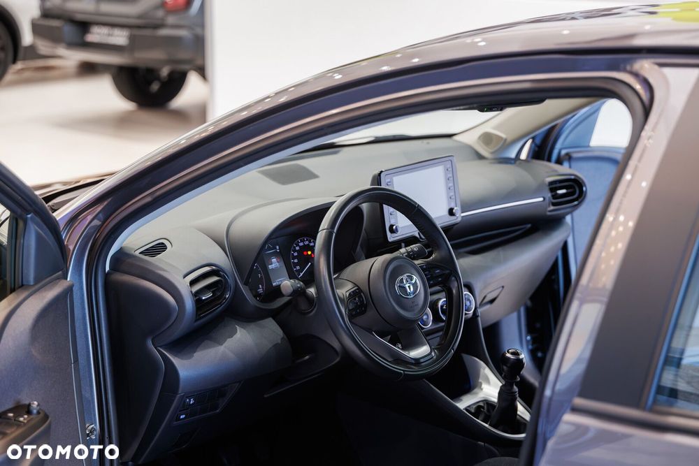 Toyota Yaris - 38