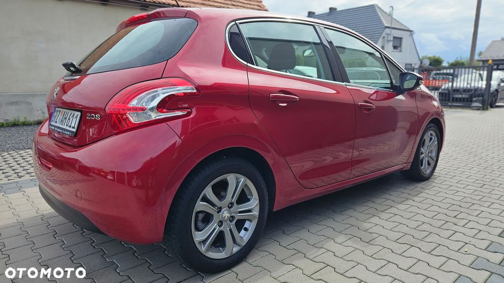Peugeot 208 - 9