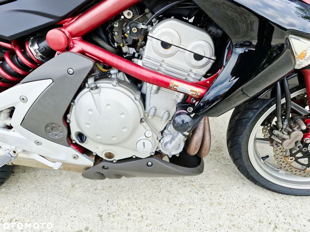 Kawasaki ER - 20