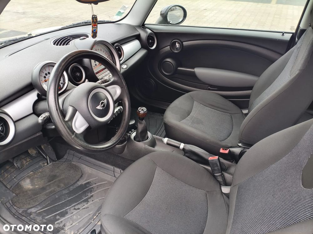 MINI Cooper - 19