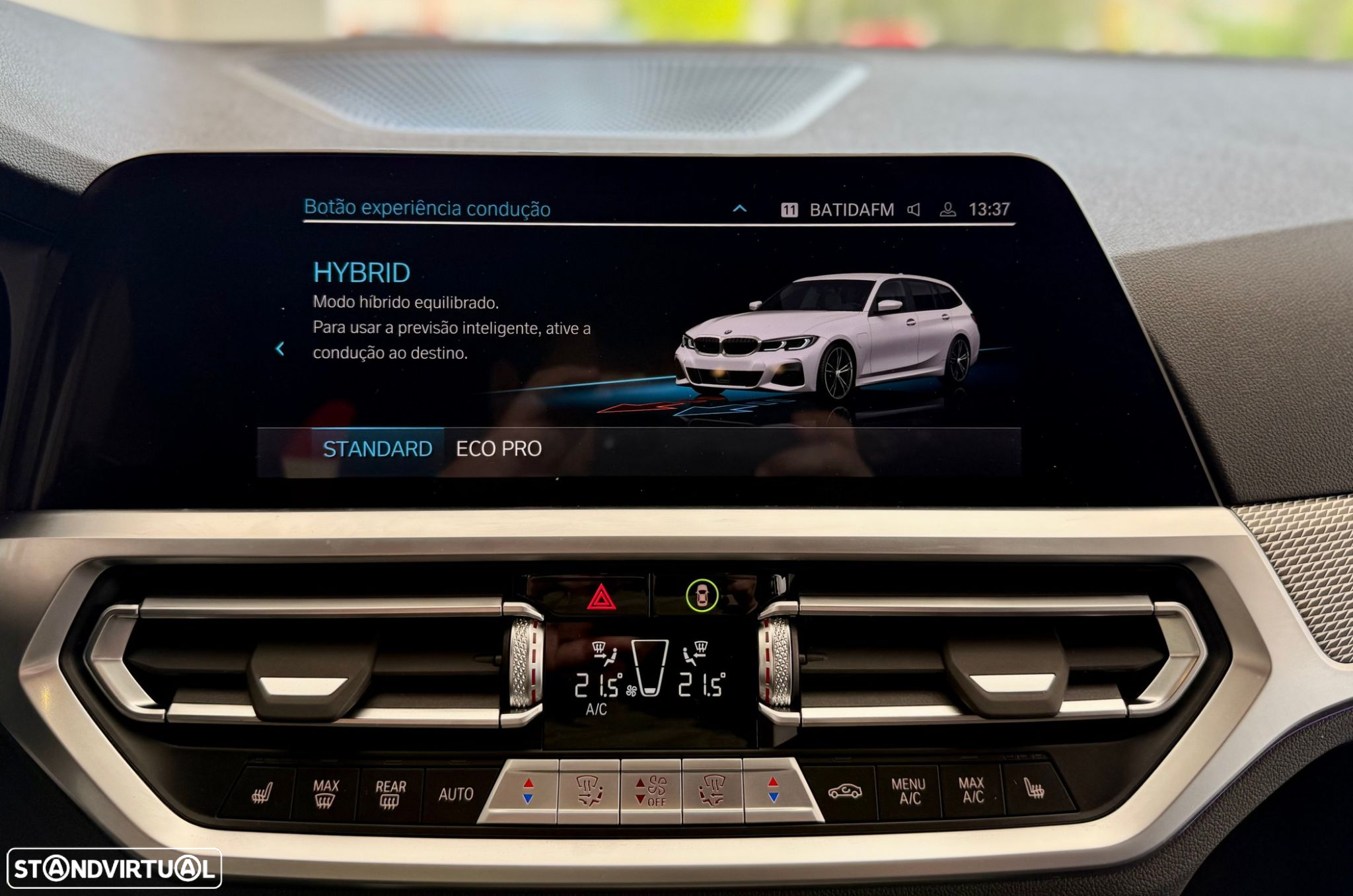 BMW 330 e Touring Pack M Auto - 30