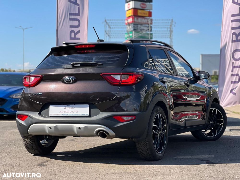 Kia Stonic 1.4 GSL 6AT Urban - 6