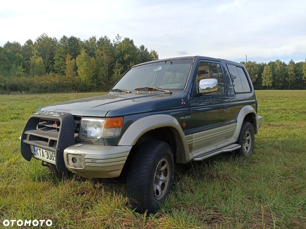 Mitsubishi Pajero 3.0 GLS - 1