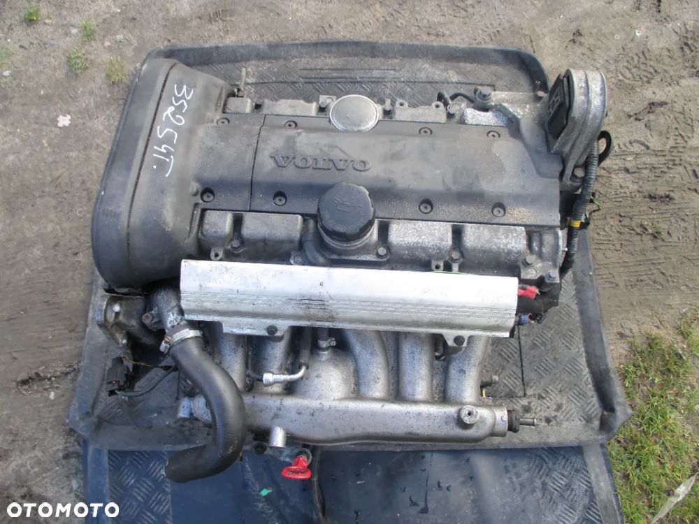 Silnik Volvo V70 S60 2.5T B5254T - 1