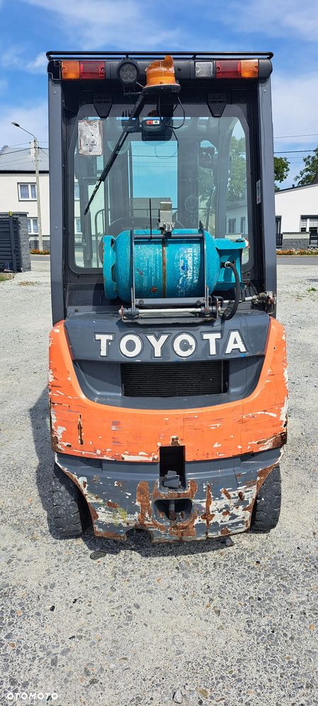 Toyota Tonero - 14