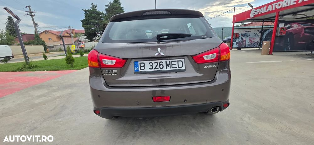 Mitsubishi ASX - 4