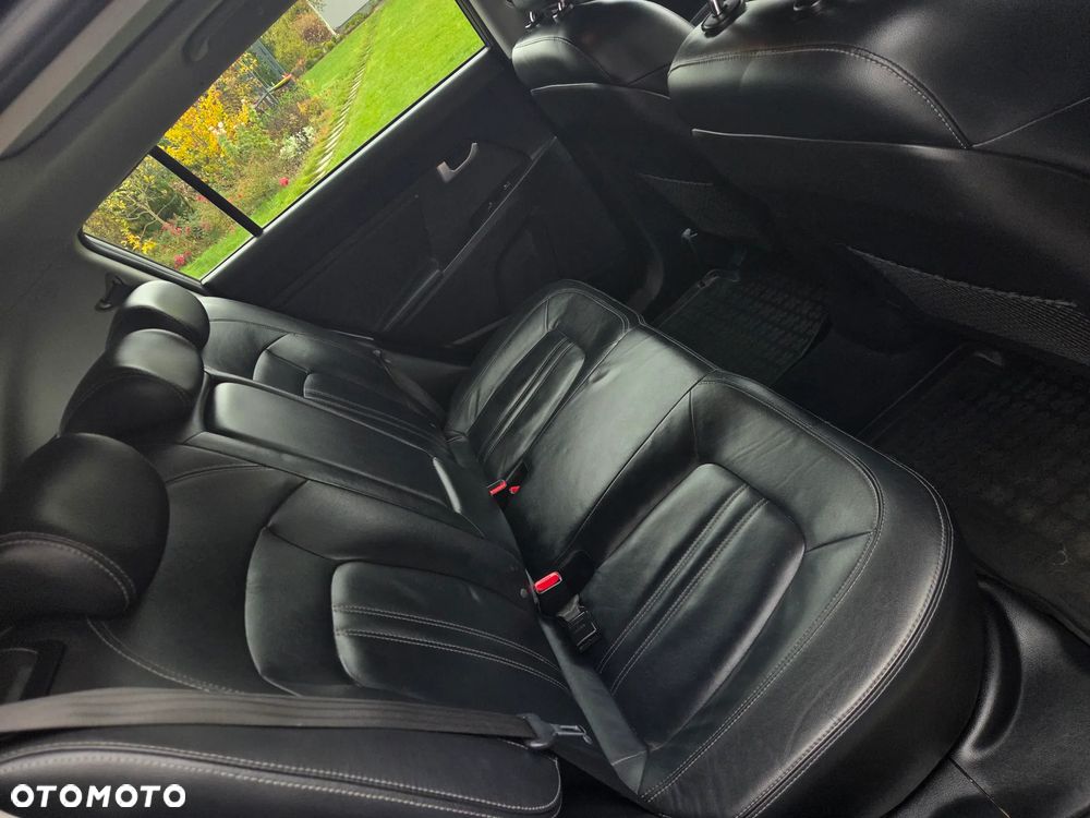 Kia Sportage - 14