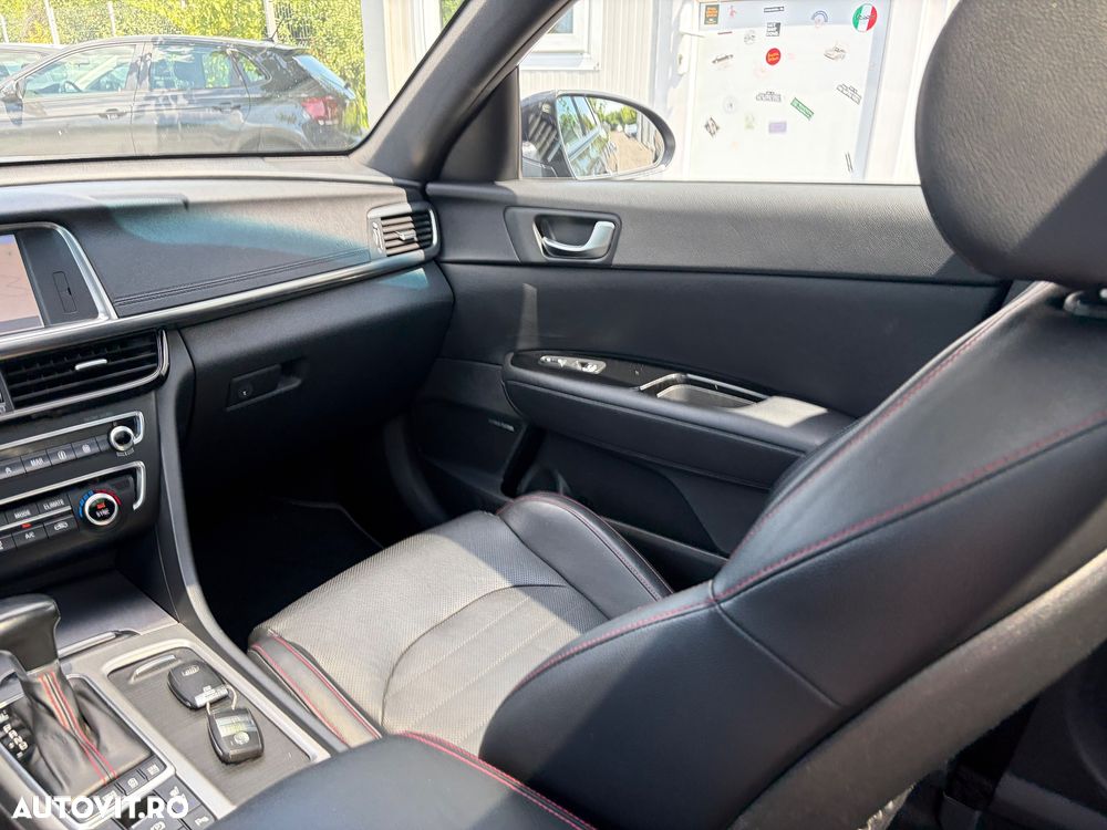 Kia Optima Sportswagon 1.7 DSL 7DCT GT Line - 34