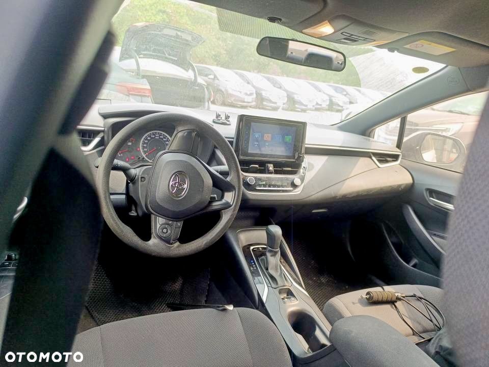 Toyota Corolla - 4