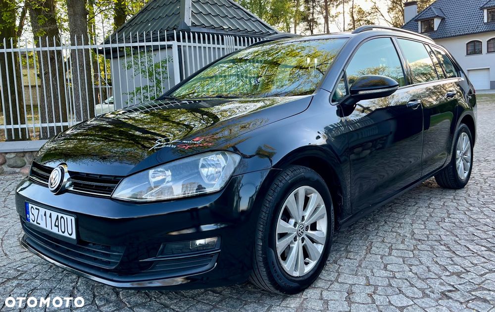 Volkswagen Golf 1.6 TDI DPF BlueMotion - 1